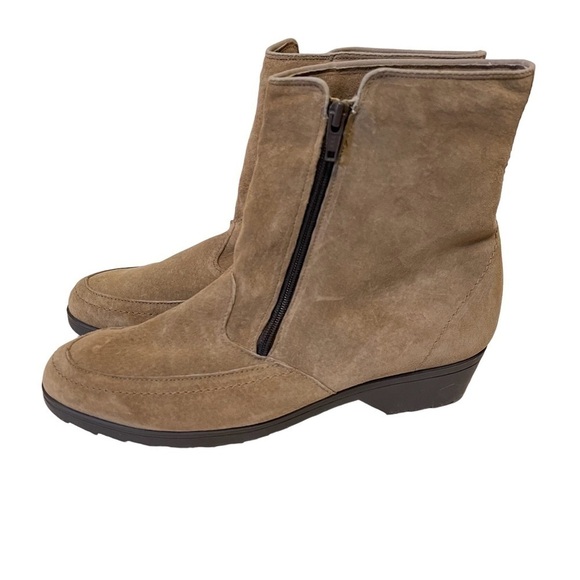 Women’s HUSH PUPPIES Beige Suede Fur Lined Boots - Picture 3 of 6